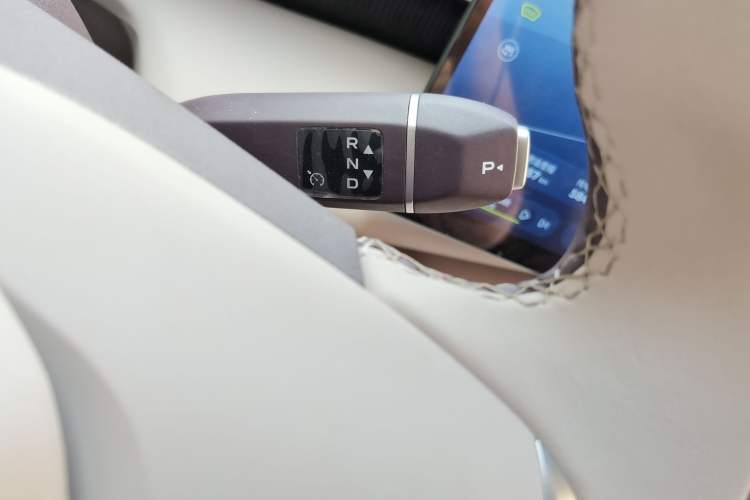 Used Deepal S07 2026 230Ultra with Huawei Qiankun ADS SE Edition Gear Lever