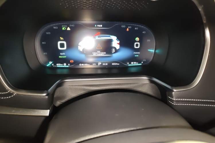 Used Roewe RX5 New Energy 2017 eRX5 50T Hybrid Connected Prestige Flagship Edition
