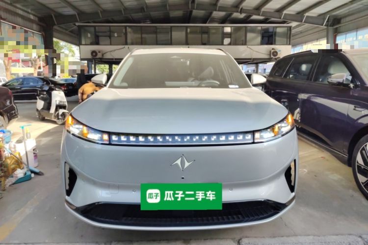 Used Dongfeng eπ eπ008 2024 210Max Range-Extended Version 6 Seats