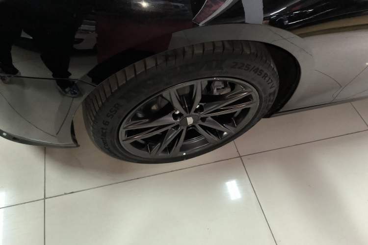 Used Cadillac CT4 2023 25T Luxury Model