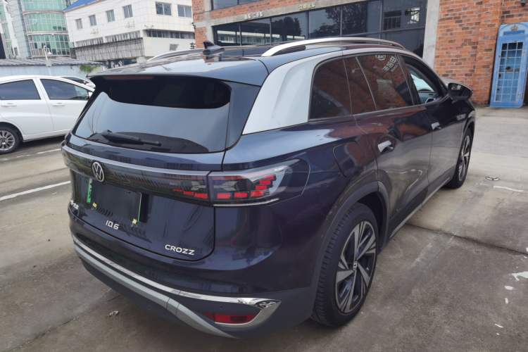 Used Volkswagen ID.6 CROZZ 2022 Standard Range PURE Edition
