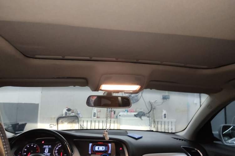 Used Audi A4L 2013 35 TFSI Automatic Standard Model
