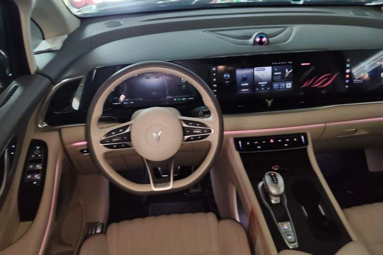 Used VOYAH Dream 2022 Low-Carbon Edition Dream+ Smart Enjoyment Package