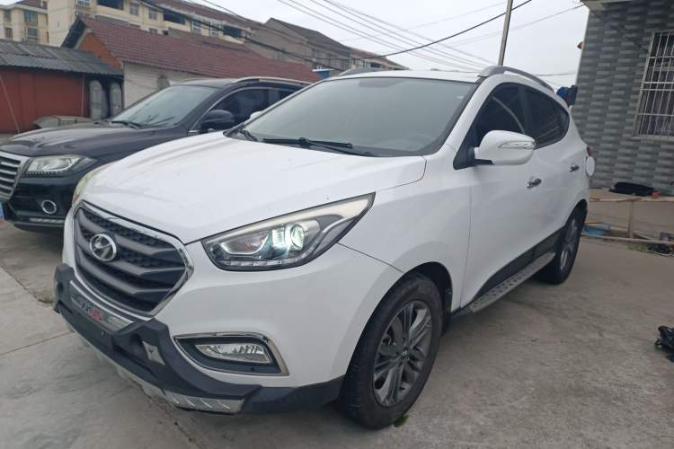 Used Hyundai ix35 2015 2.0L Automatic 2WD Smart Version China V Standard