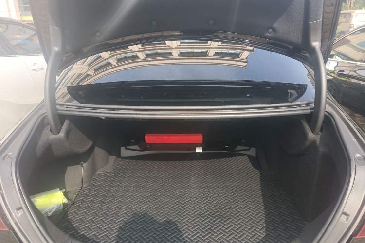 Used Mercedes-Benz E-Class 2021 Updated E 260 Fashion Sport Edition