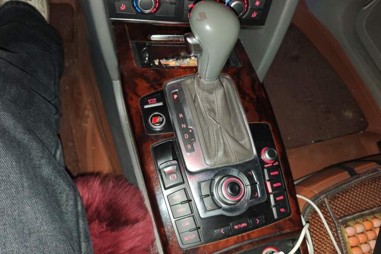 Used Audi A6L 2011 3.0 TFSI quattro Luxury Model
