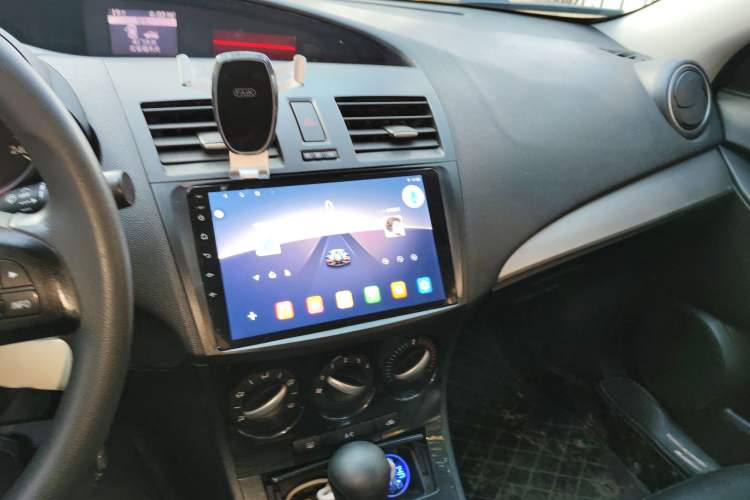 Used Mazda Mazda 3 2015 Sedan 1.6L Automatic Elite Model