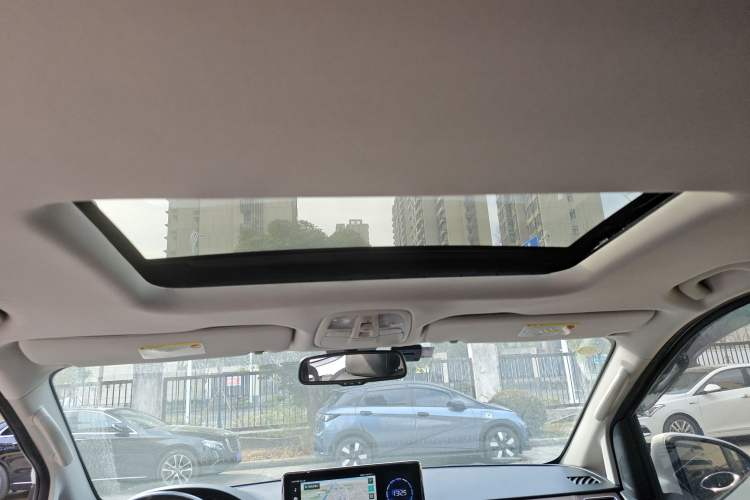 Used SAIC MAXUS G10 2018 PLUS 2.0T Automatic Luxury Edition
