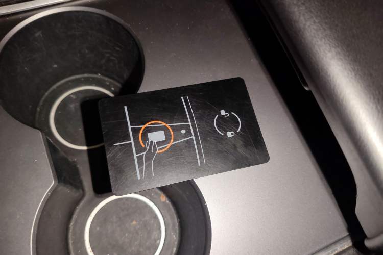 Used Tesla Model Y 2022 Rear-Wheel-Drive Version Vehicle Key