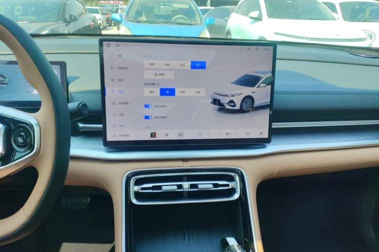 Used Geely Galaxy A7 2025 Model EM-i 150km Prestige Edition
