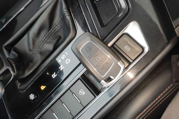 Used FORTHING T5 2018 300T DCT Smart Enjoyment Version
