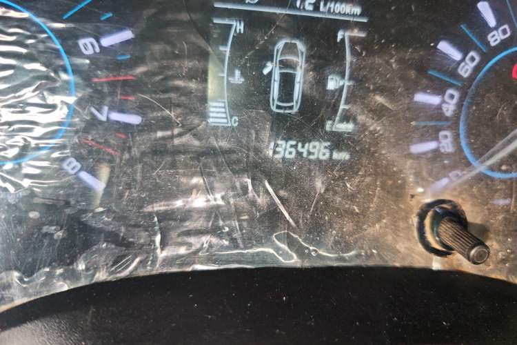 Used Chery Tiggo 3 2018 1.6L Manual Million Global Edition Odometer Close Up