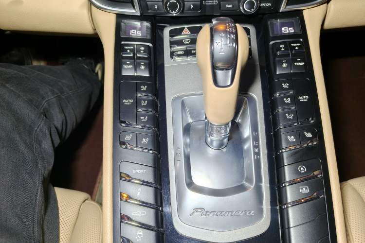 Used Porsche Panamera 2014 Panamera S Executive 3.0T
