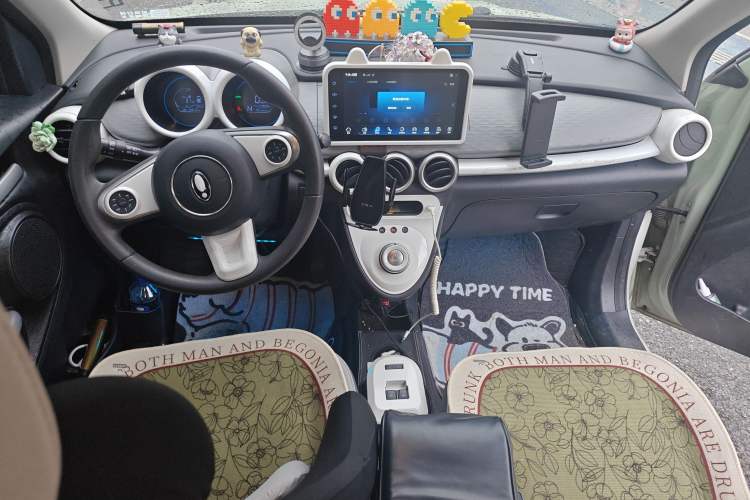 Used ORA Black Cat 2021 301 km Basic Version