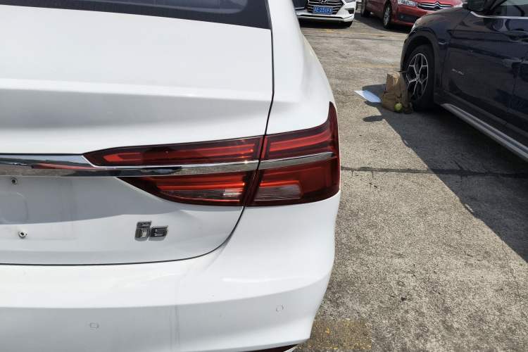 Used Roewe i6 2020 PLUS 1.6L Manual 4G Connect Glory Flagship Edition