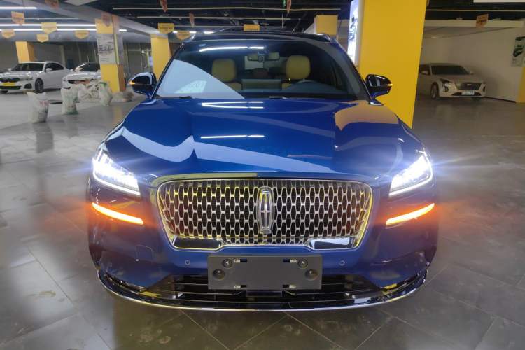 Used Lincoln Corsair 2022 2.0T Two-Wheel Drive Luxury Edition Front