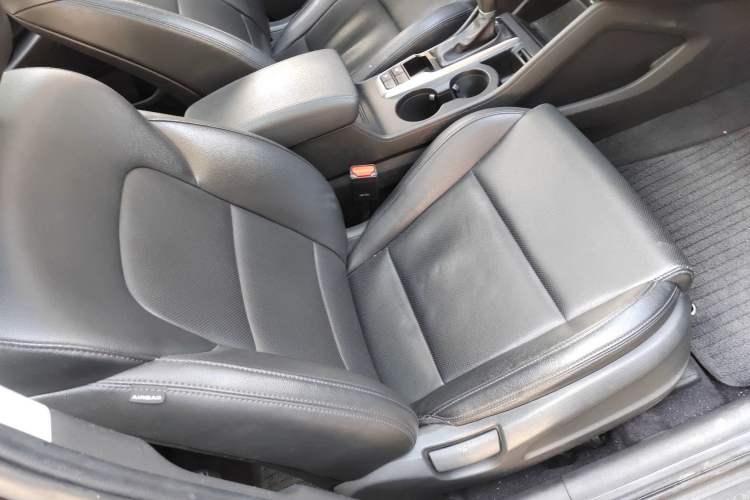 Used Hyundai Tucson 2018 1.6T Dual-Clutch Two-Wheel Drive 15th Anniversary Special Edition