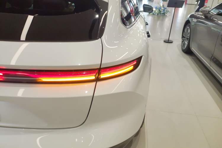 Used Nio ET5T 2023 75 kWh Touring
