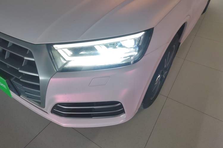 Used Audi Q5L 2018 45 TFSI Prestige Fashion Edition China V Emission Standard
