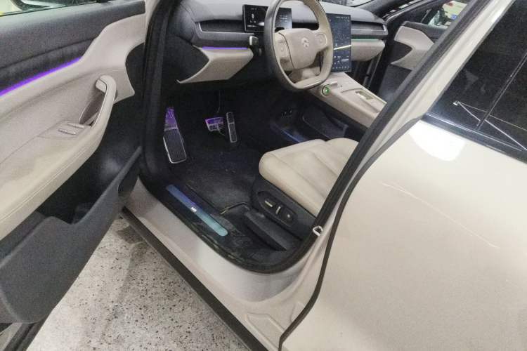 Used Nio ES8 2023 75 kWh
