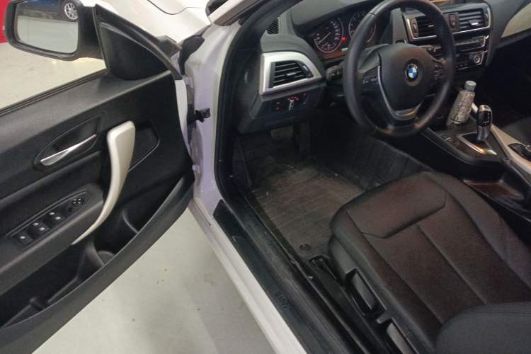 Used BMW 2 Series 2015 218i Convertible Coupe
