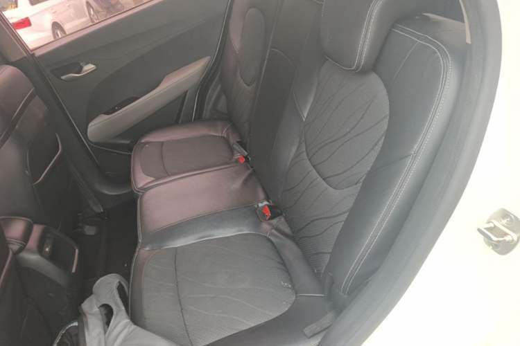 Used Baojun 510 2017 1.5L Automatic Fashion Model
