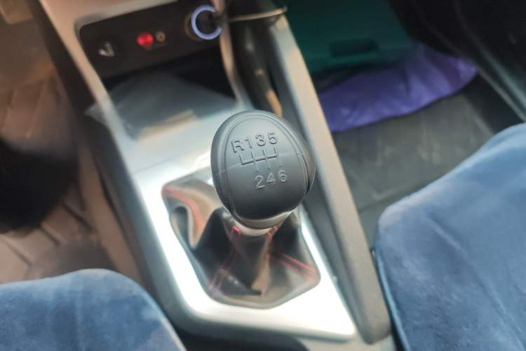 Used JAC Refine S3 2016 1.5L Manual Luxury Smart Version