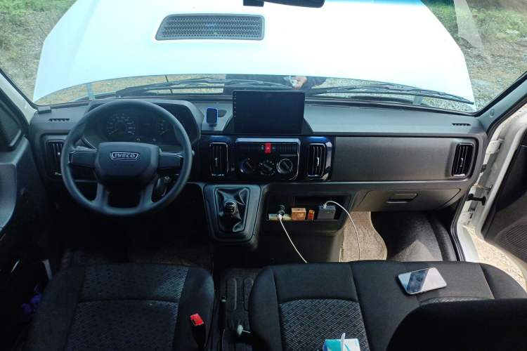 Used Iveco Daily  Center Console