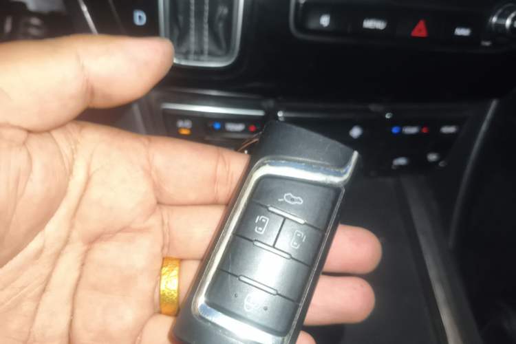 Used GAC Trumpchi M8 2020 390T Deluxe Edition Vehicle Key