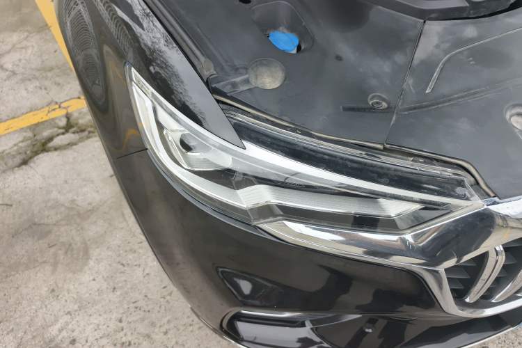 Used Hongqi HS5 2019 2.0T Smart Connect Flagship Edition Right Front Headlight