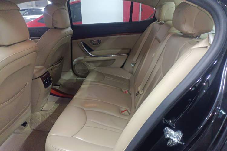 Used Roewe 950 2012 2.0L Elegant Edition