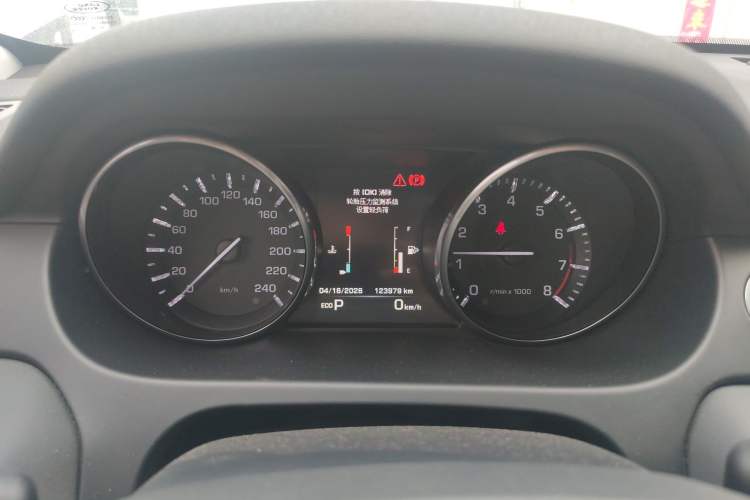Used Land Rover Discovery Sport 2016 2.0T HSE Instrument Cluster