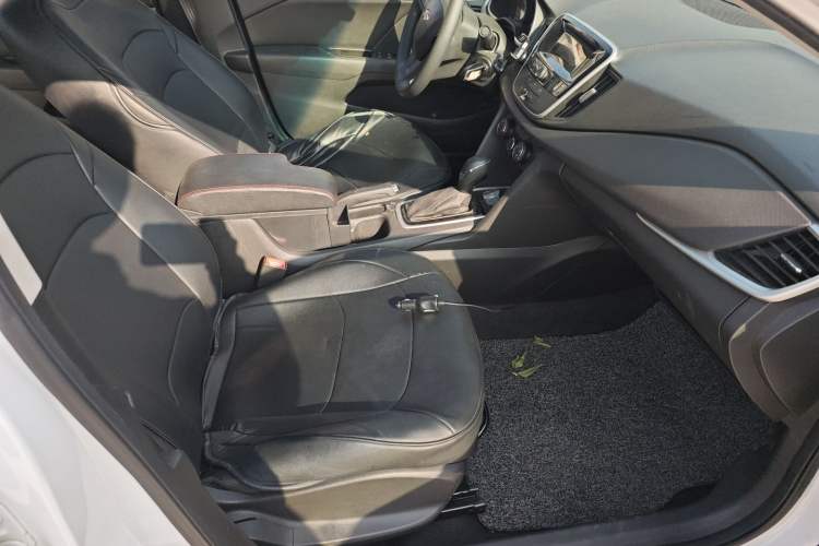 Used Chevrolet Cavalier 2018 320 Automatic Enjoyment Sunroof Edition