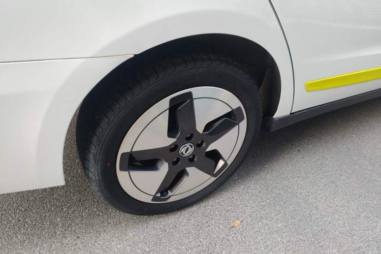 Used Dongfeng Aeolus E70 2023 Revised PRO Smart Drive Version
