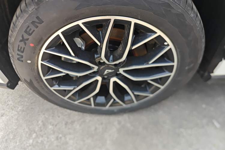 Used Cowin Kunlun 2024 Kunlun iHD 150km Mountain Peak Edition Left Front Wheel Hub