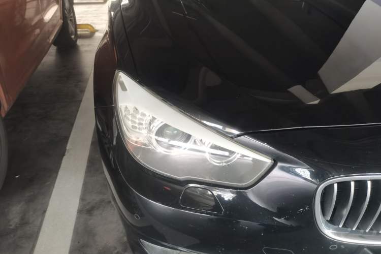 Used BMW 5 Series GT 2013 535i Elegant Edition Right Front Headlight