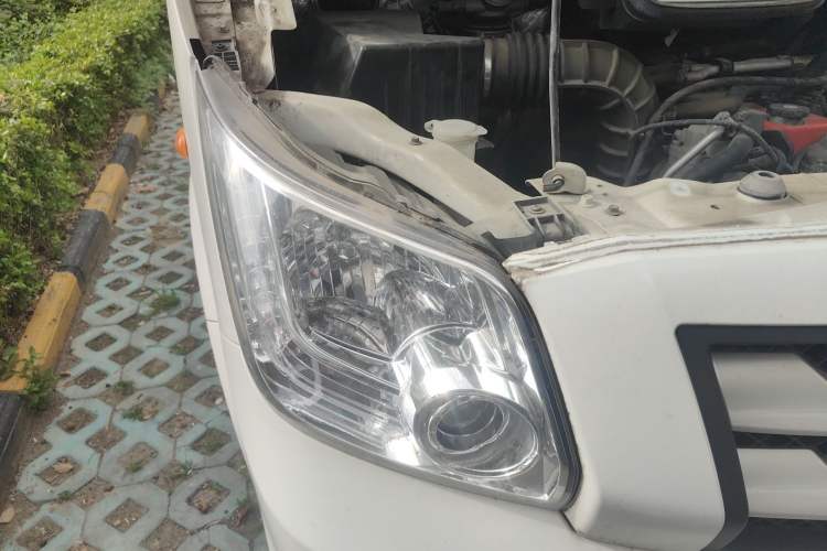 Used Foton Toano 2019 2.8T E5 Van 4J28TC3