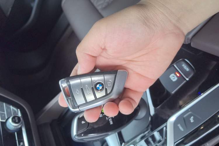 Used BMW 5 Series New Energy 2019 Updated Version 530Le Luxury Package Vehicle Key