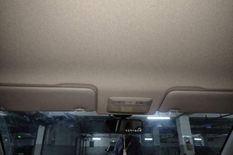 Used Wuling Alvez 2022 1.5L Manual Free-Style Model