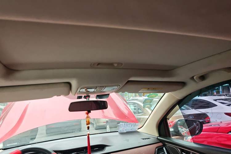 Used Changan Lingxuan 2017 1.6L Manual Elite Model
