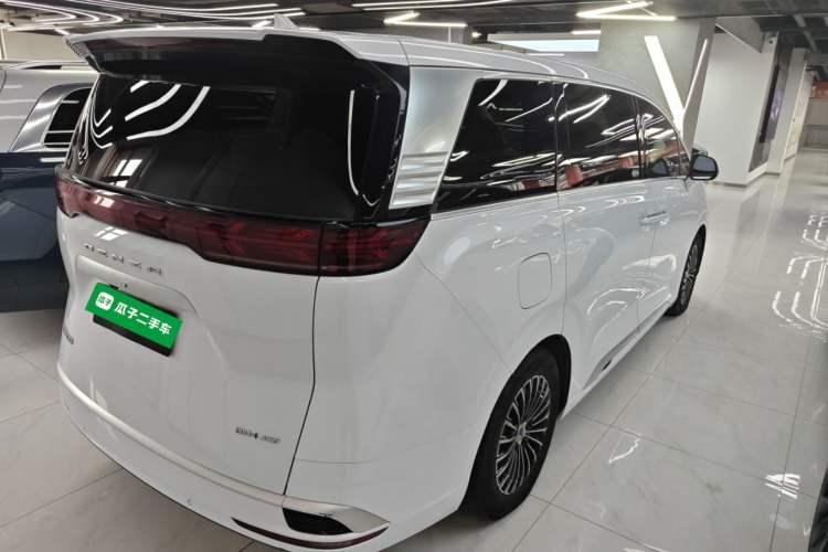 Used Denza D9 2024 DM-i 980 Four-Wheel Drive Prestige Model