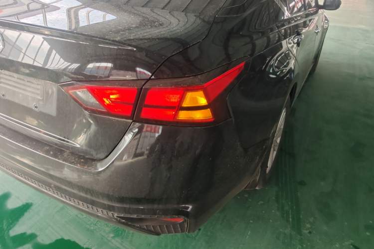 Used Nissan Teana 2020 2.0L XL Comfort Edition Right Rear Taillight