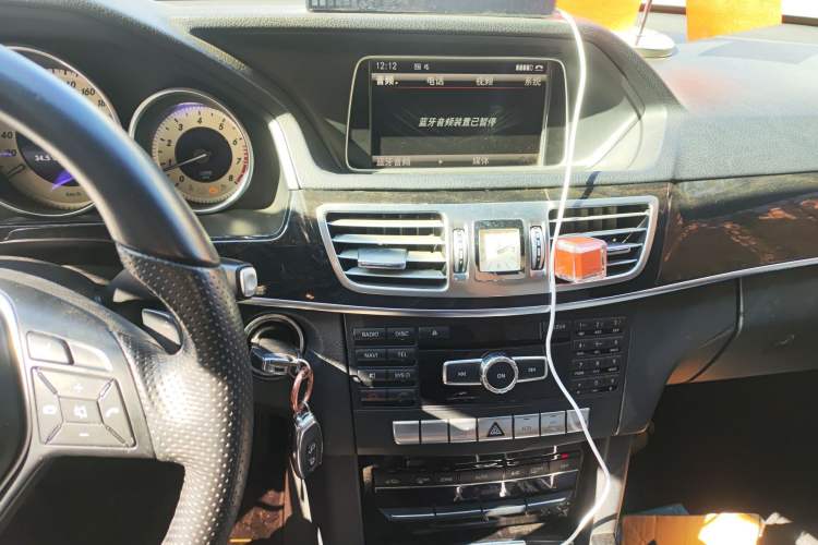 Used Mercedes-Benz E-Class 2014 Restyled E 260 L Sport Edition Audio And AC Panel