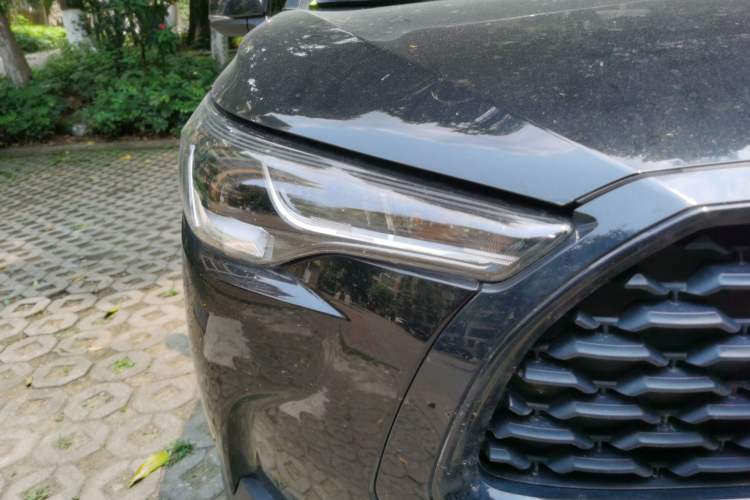 Used Toyota Corolla Cross 2024 2.0L Smart Electric Hybrid Dual-Engine Pioneer Edition Right Front Headlight