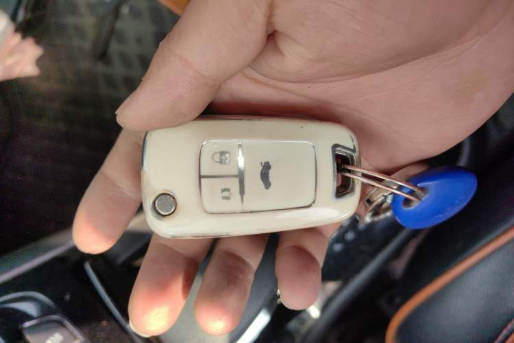 Used Buick Encore 2016 18T Automatic Two-Wheel Drive Urban Leading Edition