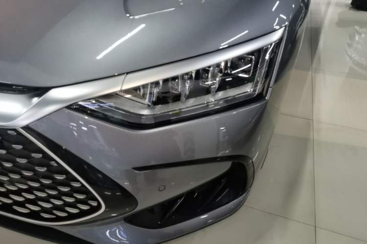 Used BYD Han 2022 DM-i 121KM Luxury Model

