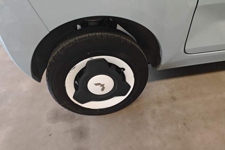 Used Wuling Hongguang MINIEV 2022 Easy Version Lithium Iron Phosphate Exterior 5