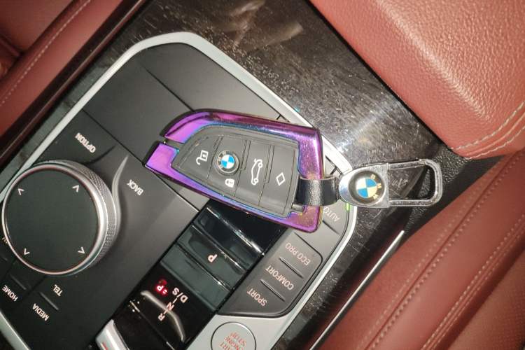 Used BMW 3 Series 2024 325Li M Sport Package Vehicle Key