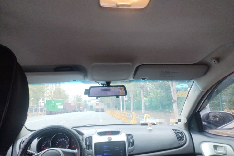 Used Kia Forte 2014 1.6L MT GL
