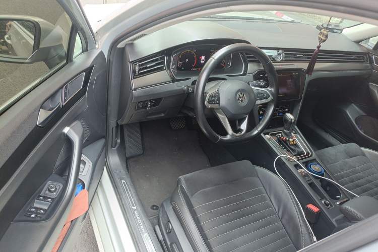 Used Volkswagen Magotan 2020 330TSI DSG Luxury Edition